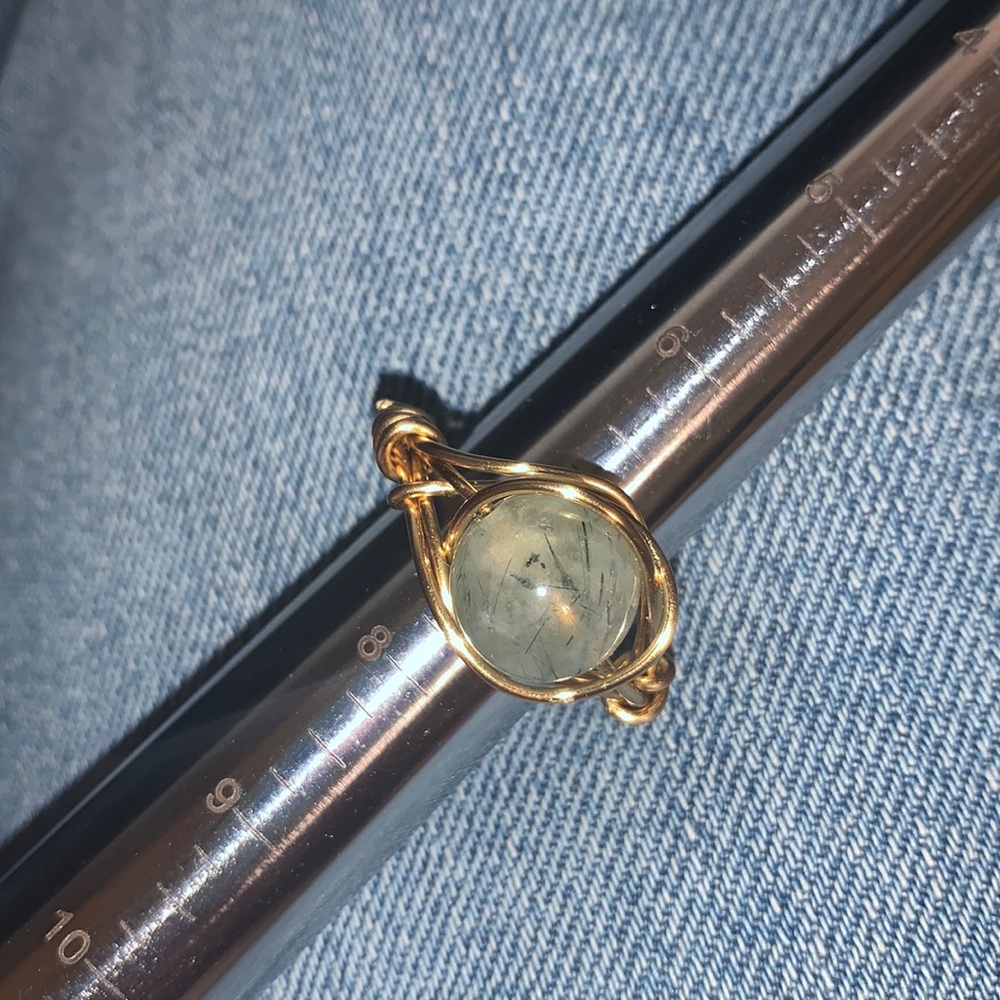 Wire Gem Ring - Picture 2 of 5